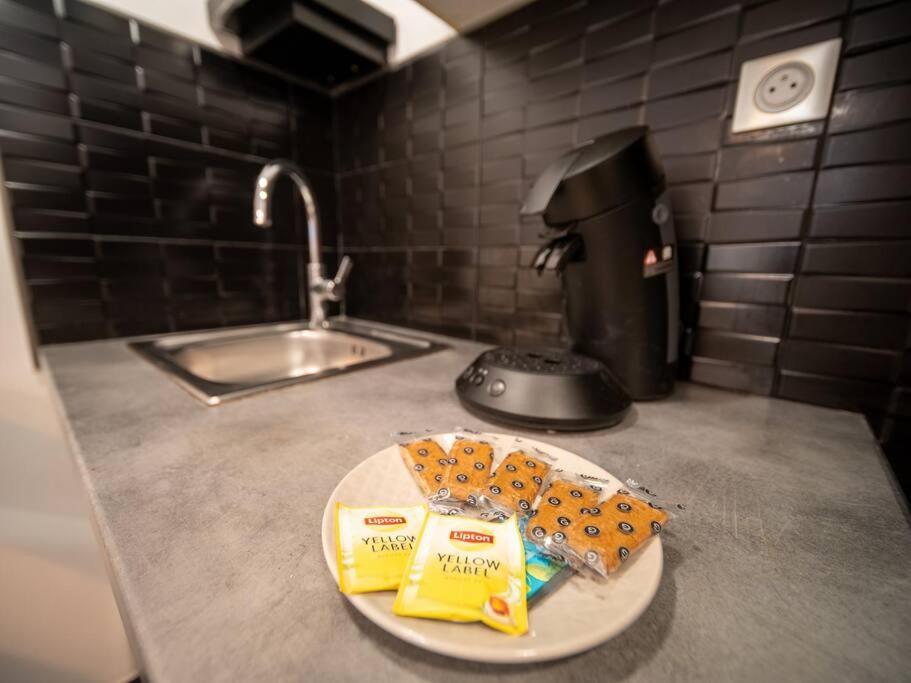 *Appartement Climatise Au Coeur Du Vieux Port* Marseille Exterior photo